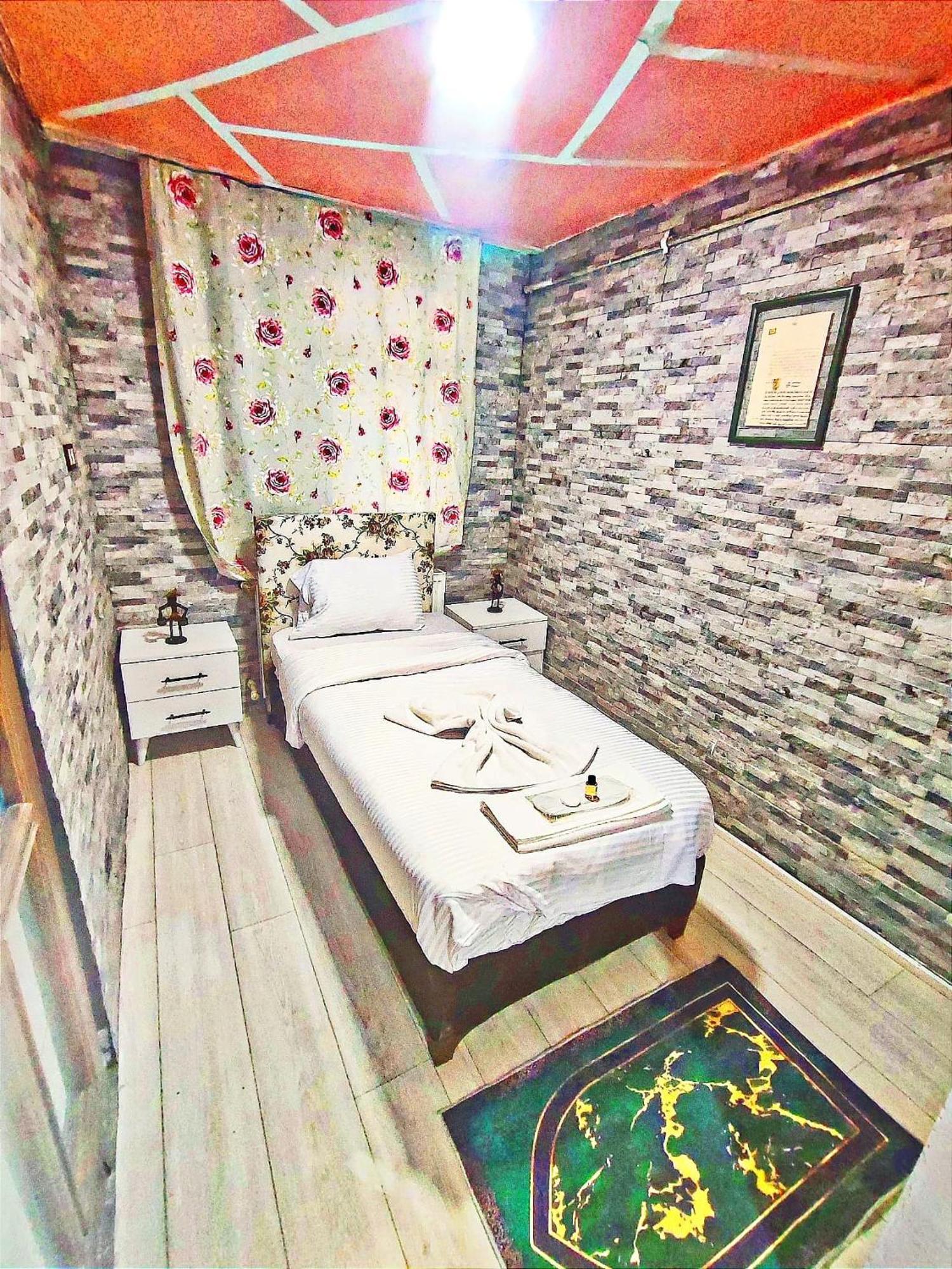 Taksim Ottoman Style Hotel Istanbul Bagian luar foto